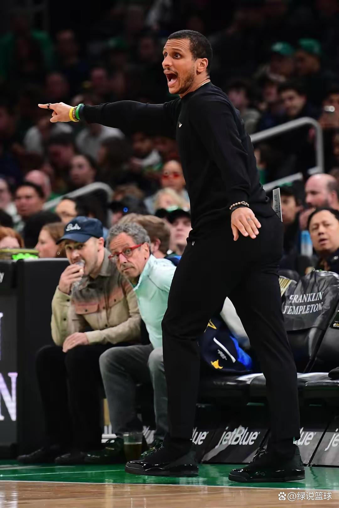 九游-塔图姆重要时刻重返赛场，C9带队取胜！观众掌声雷动的简单介绍-九游